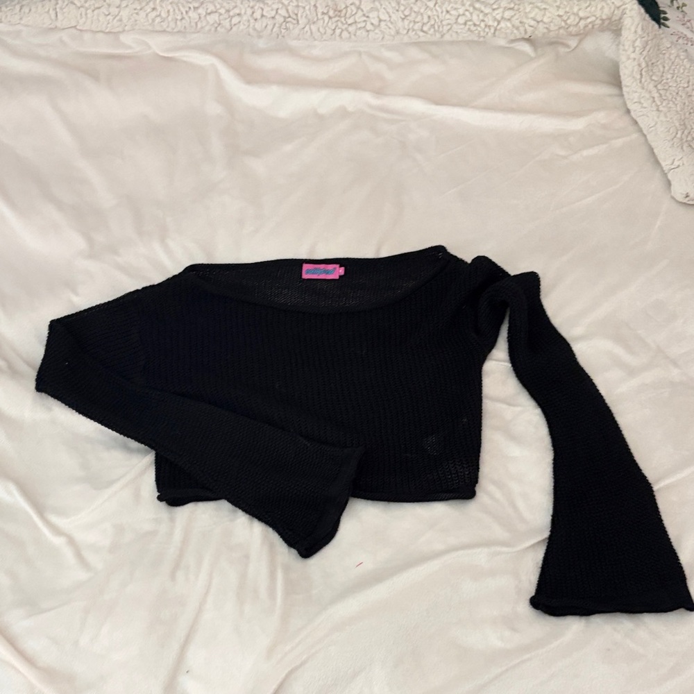 Edikted Long Sleeve Crop Top